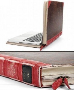 sacoche portable livre roman pc ordinateur