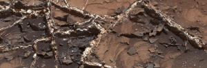 Des veines minérales découvertes sur mars par le rover Curiosity